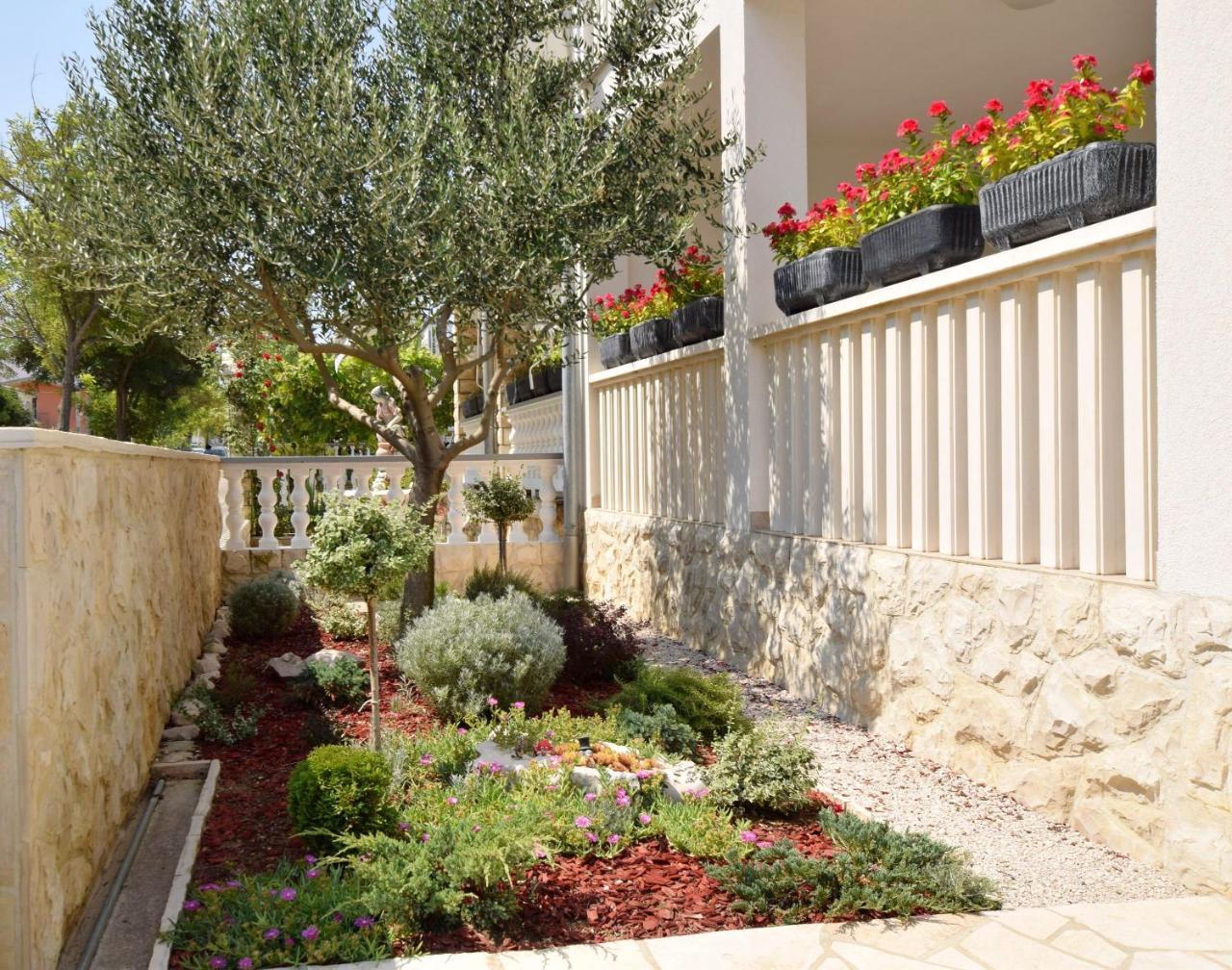 Apartment Diva Nin Εξωτερικό φωτογραφία